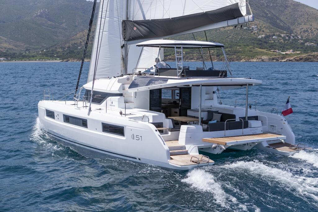 Catamaran 