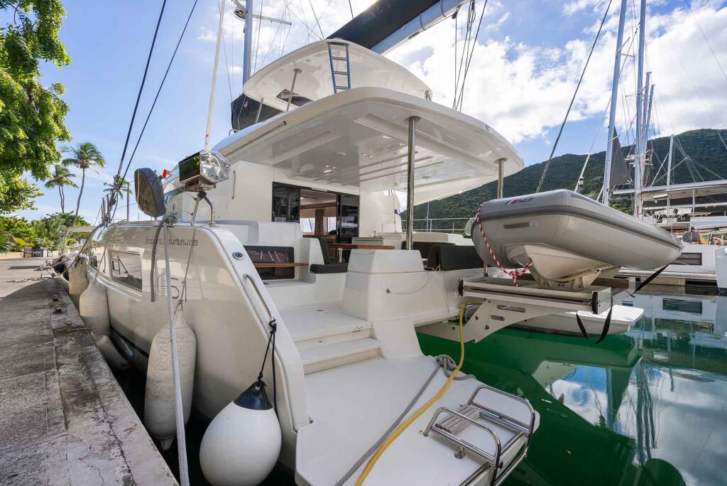 Catamaran 