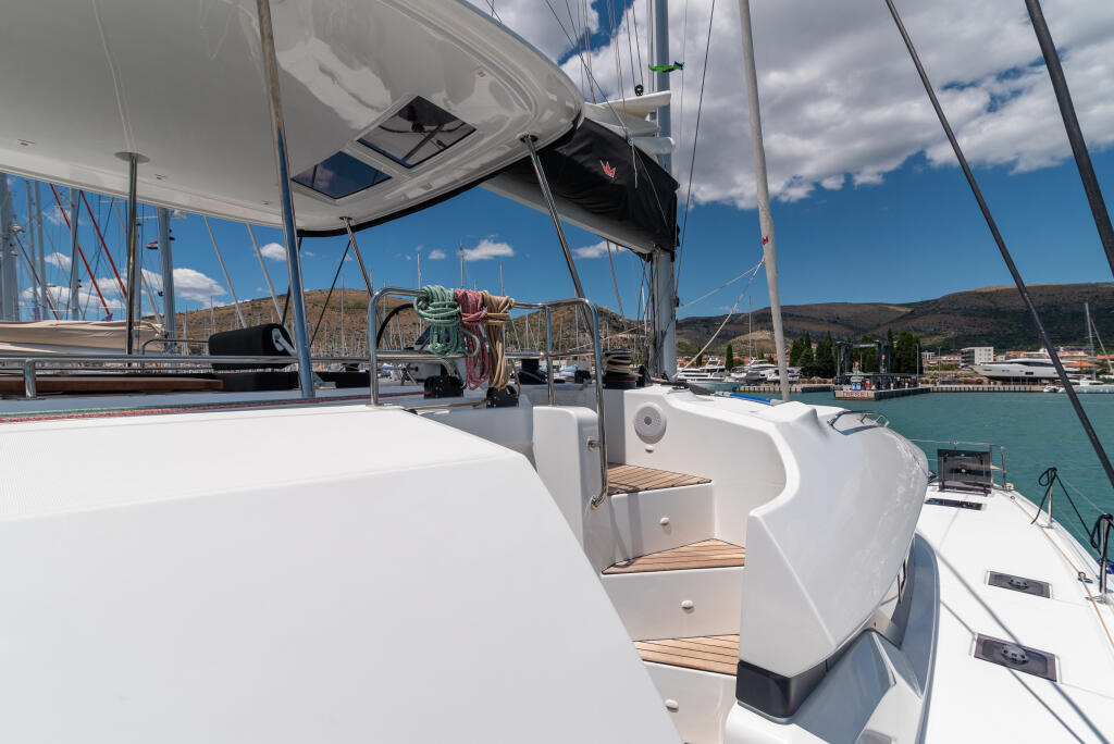 Catamaran 