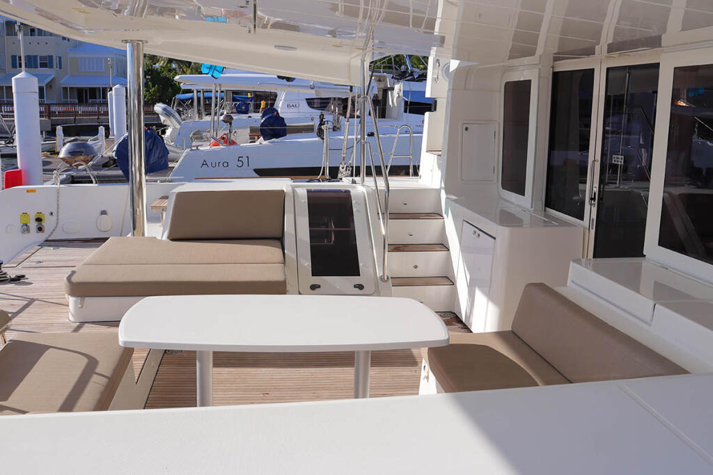 Catamaran 