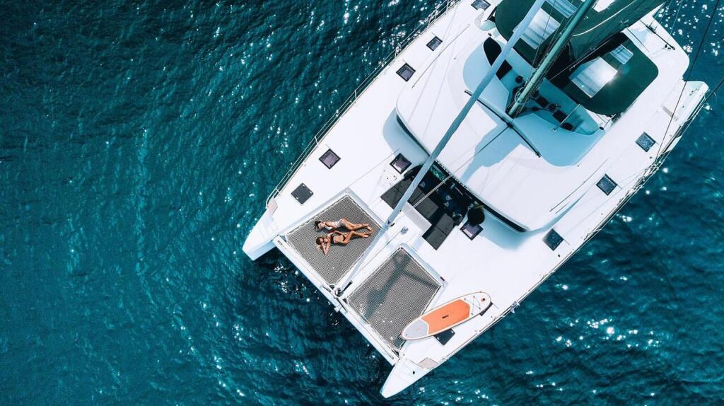Catamaran 