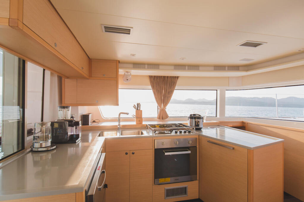 Catamaran 