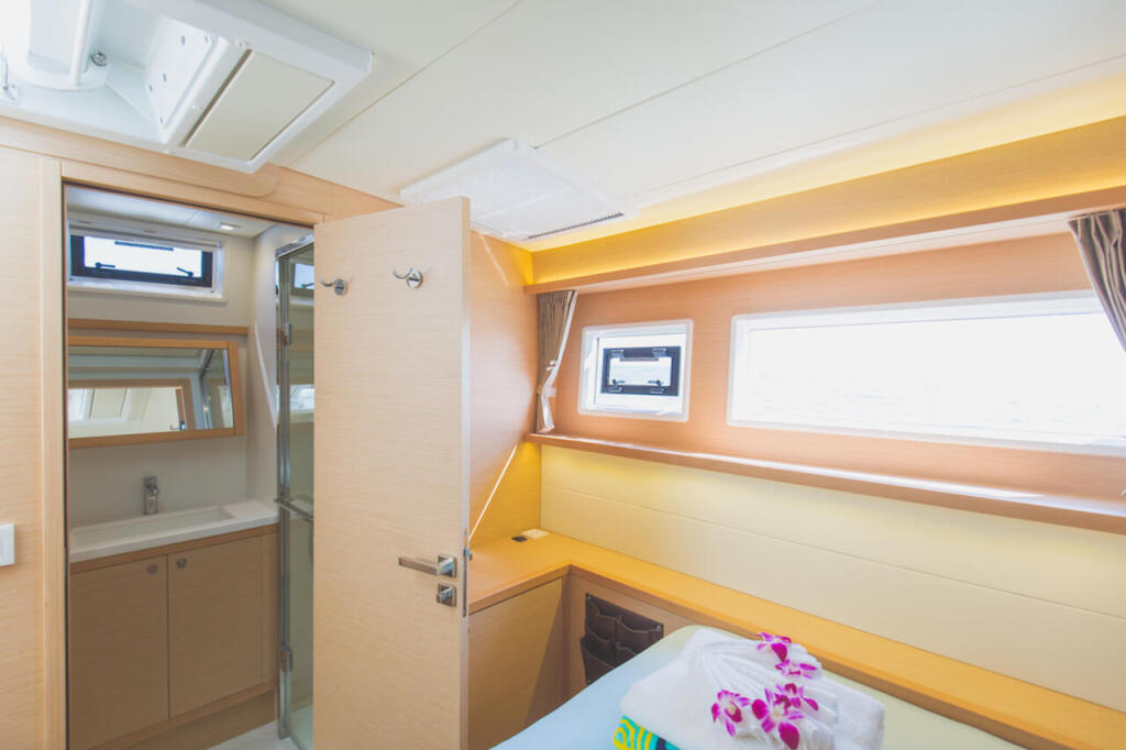 Catamaran 