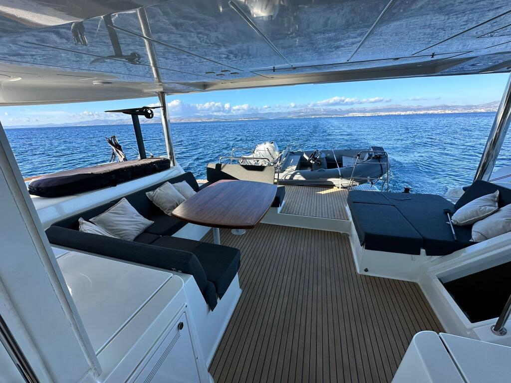 Catamaran 