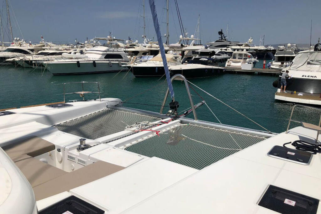 Catamaran 