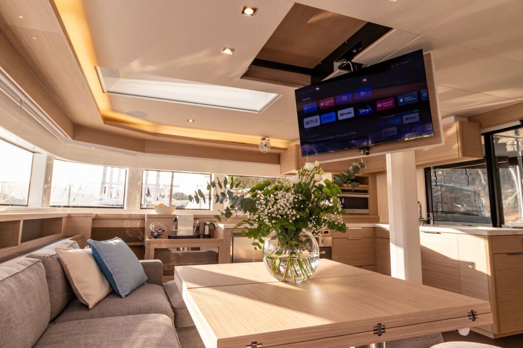 Catamaran 