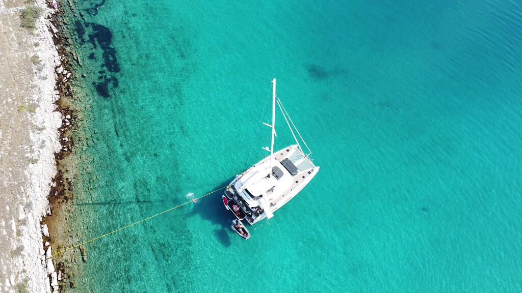Catamaran 