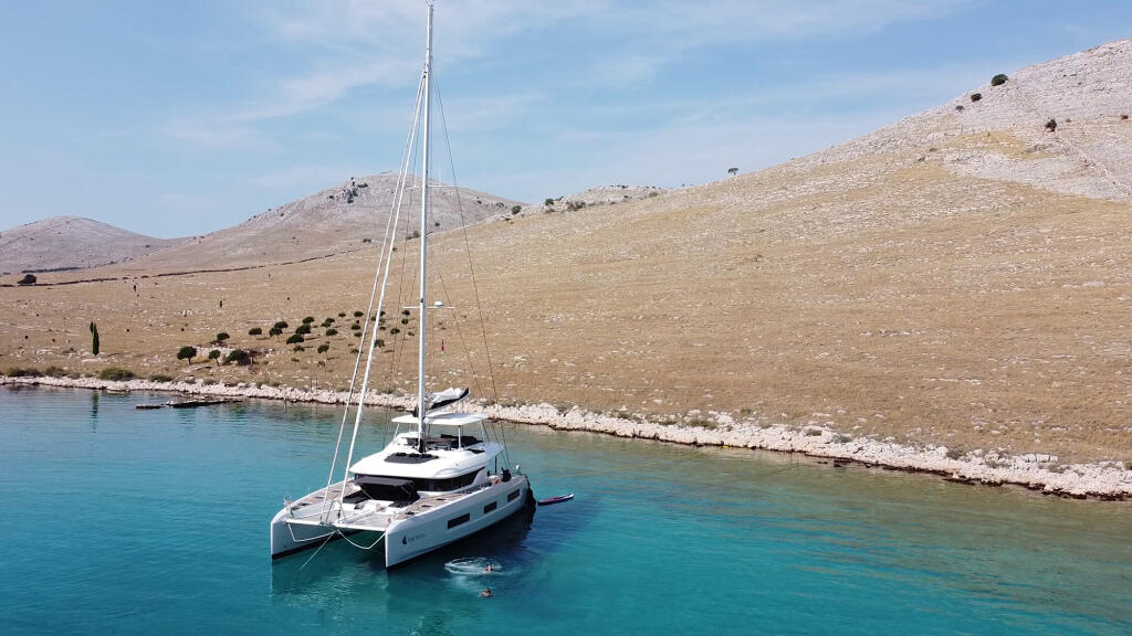 Catamaran 