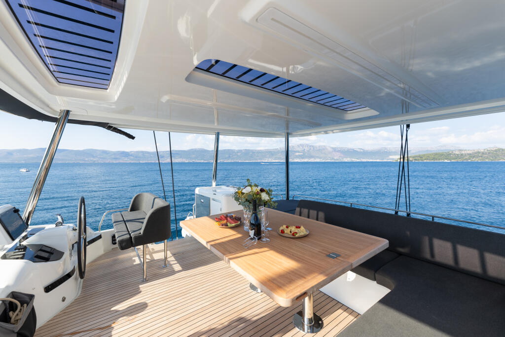 Catamaran 