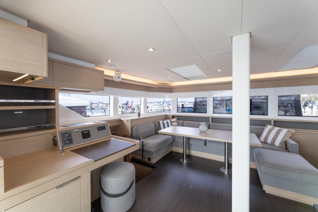 Catamaran 
