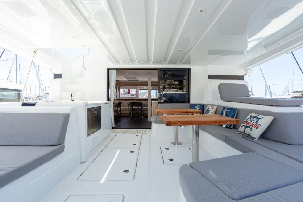 Catamaran 