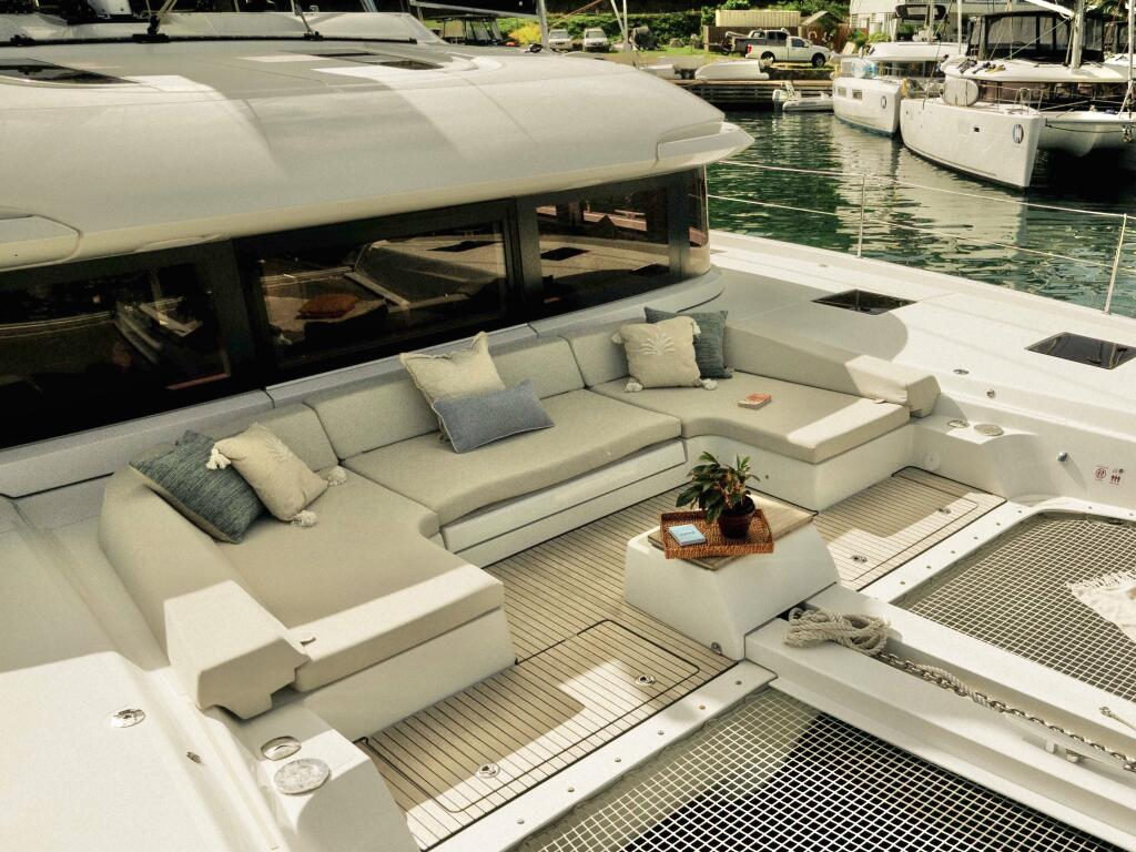 Catamaran 
