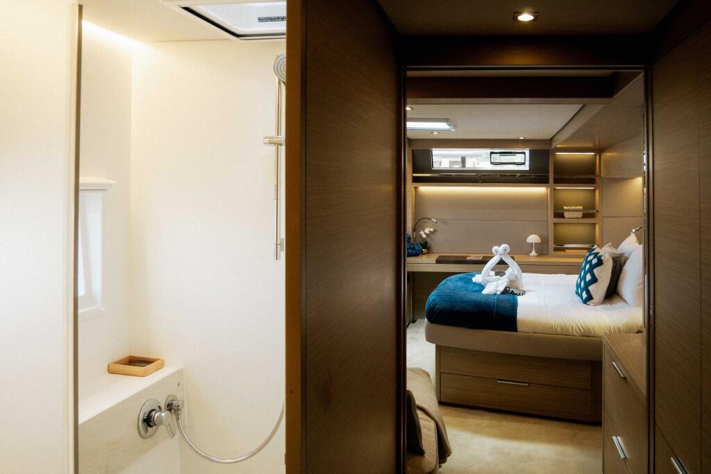 Catamaran 