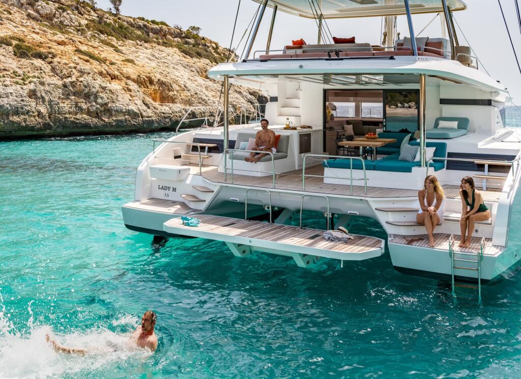 Catamaran 