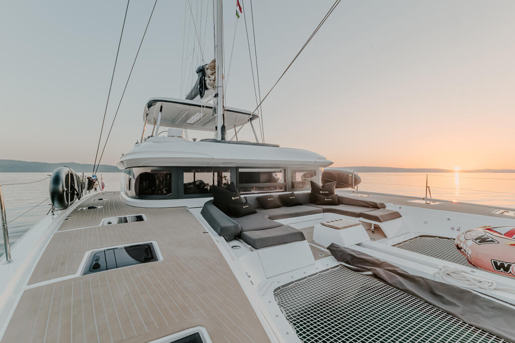 Catamaran 