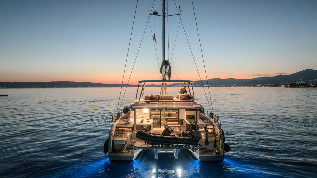 Catamaran 
