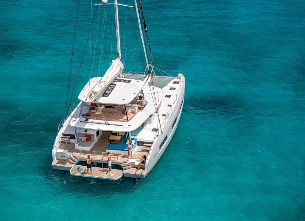 Catamaran 