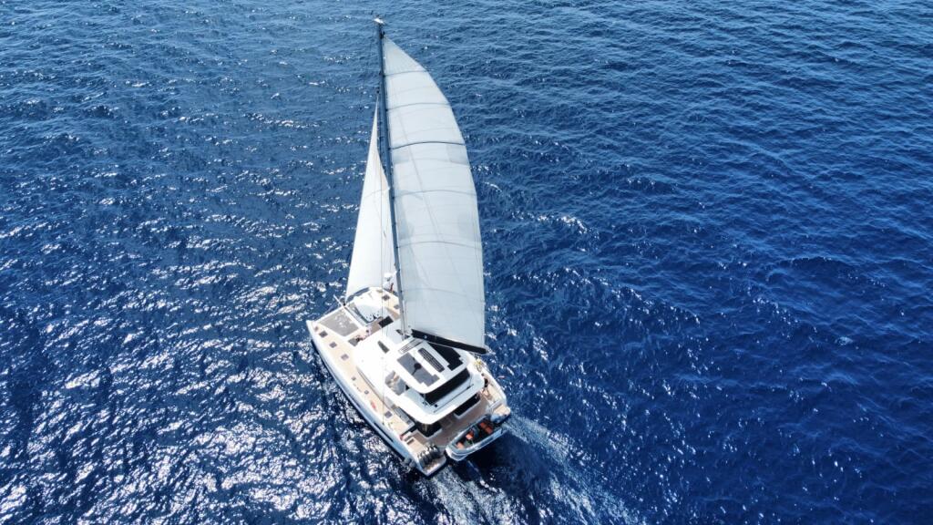 Catamaran 