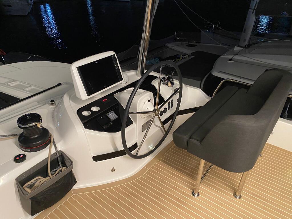Catamaran 