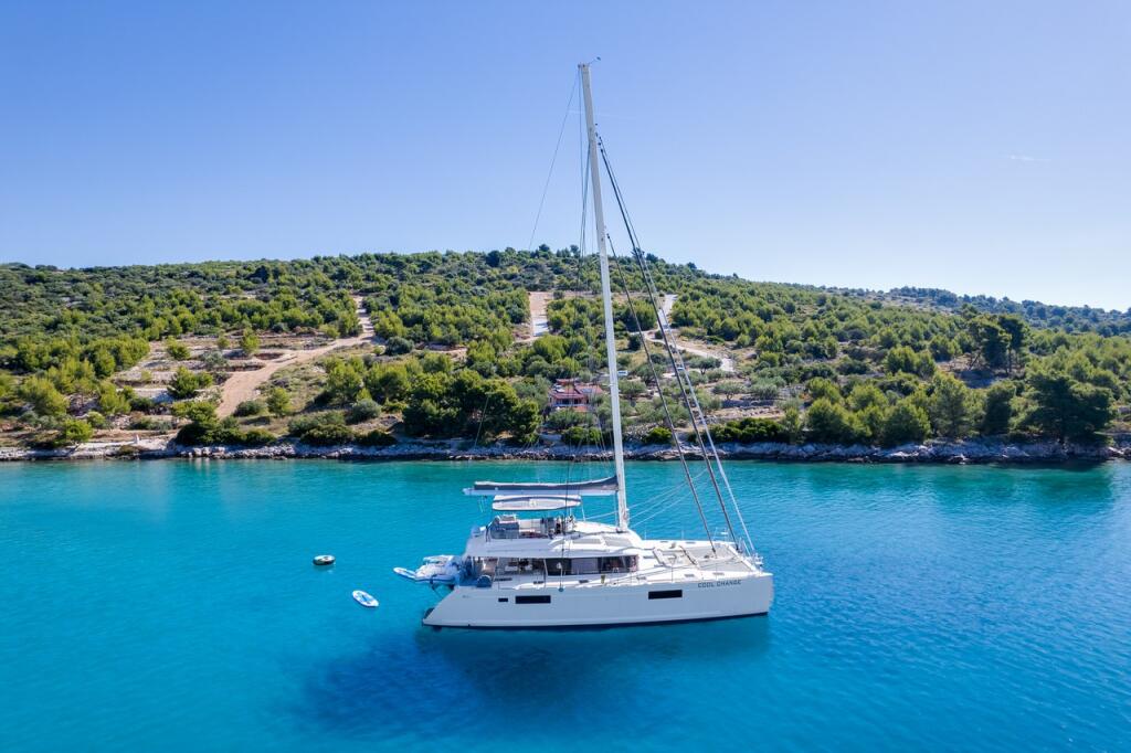 Catamaran 