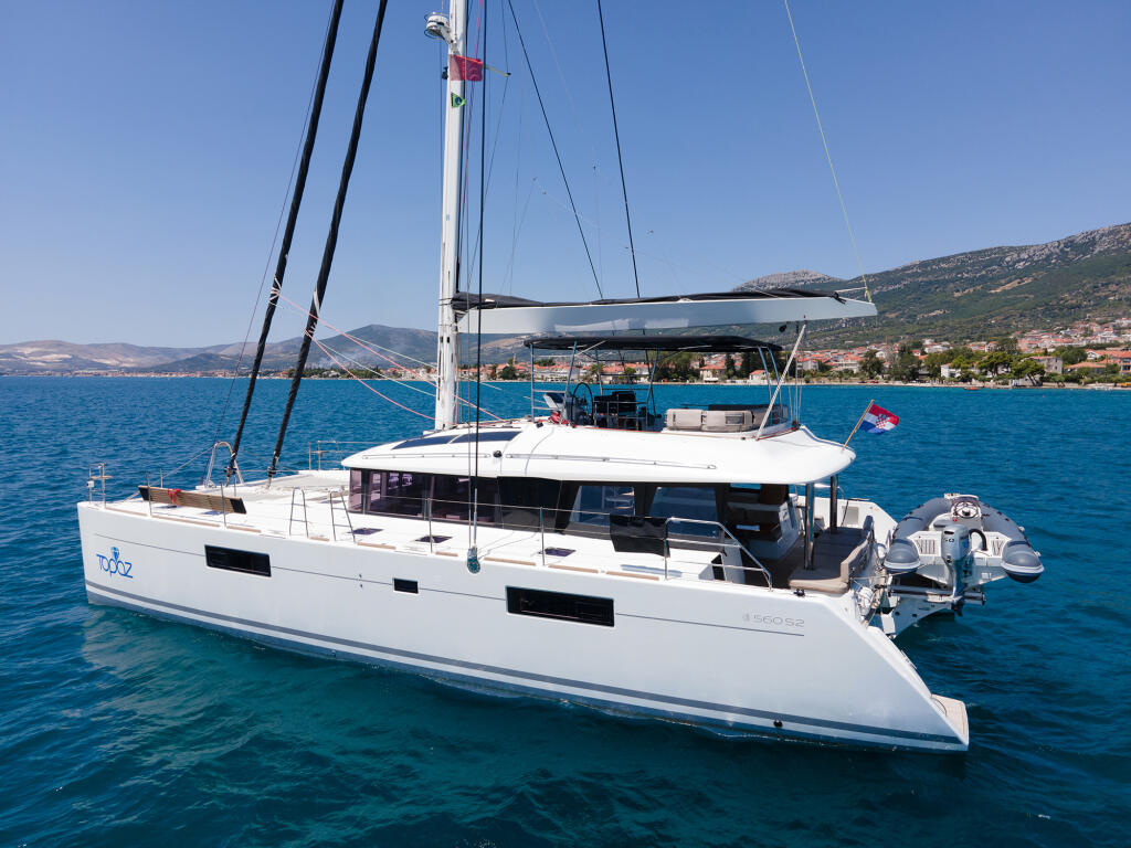 Catamaran 