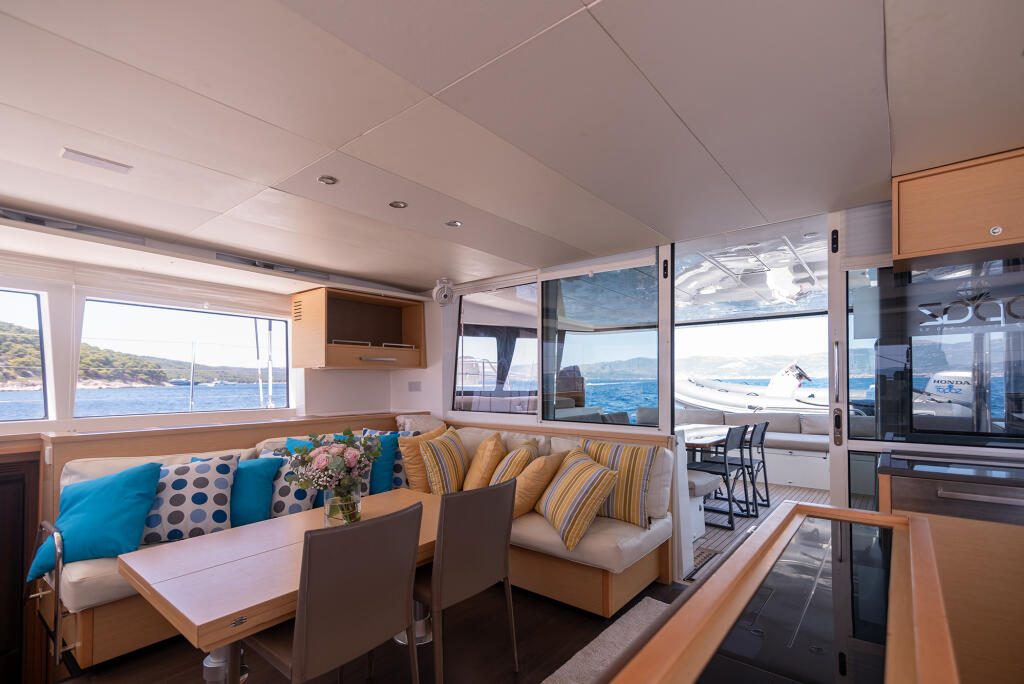 Catamaran 
