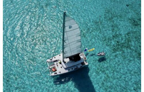 Catamaran 