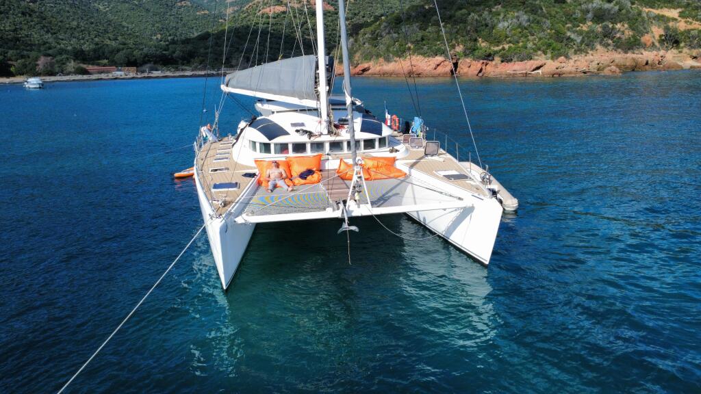 Catamaran 