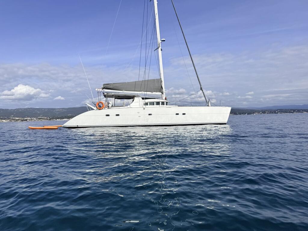 Catamaran 