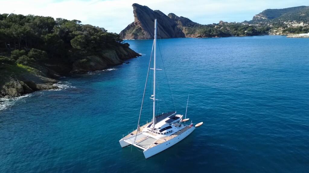 Catamaran 