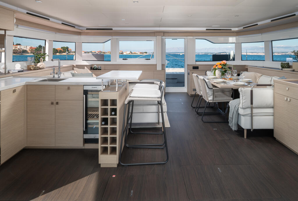 Catamaran 