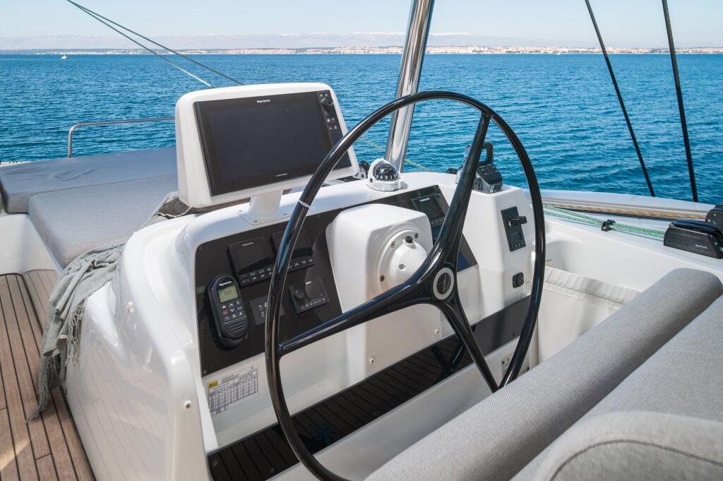 Catamaran 