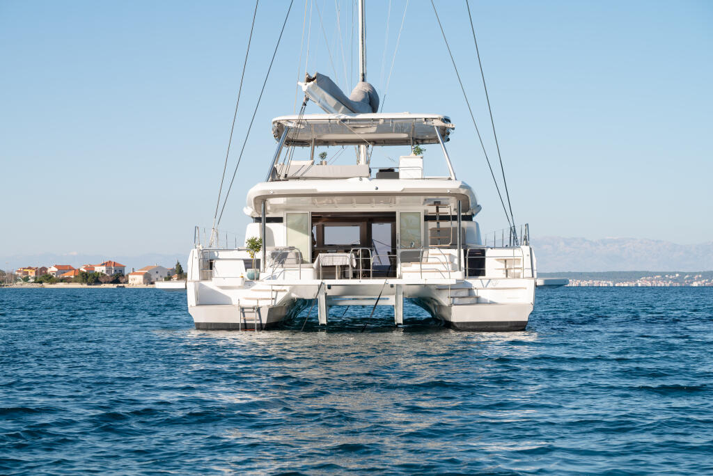 Catamaran 