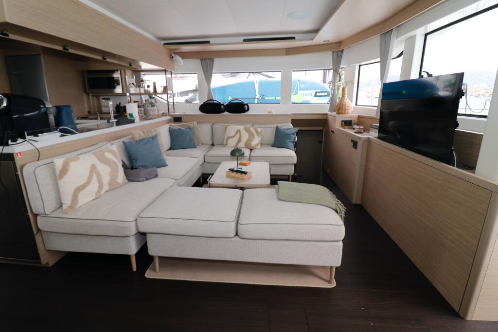 Catamaran 