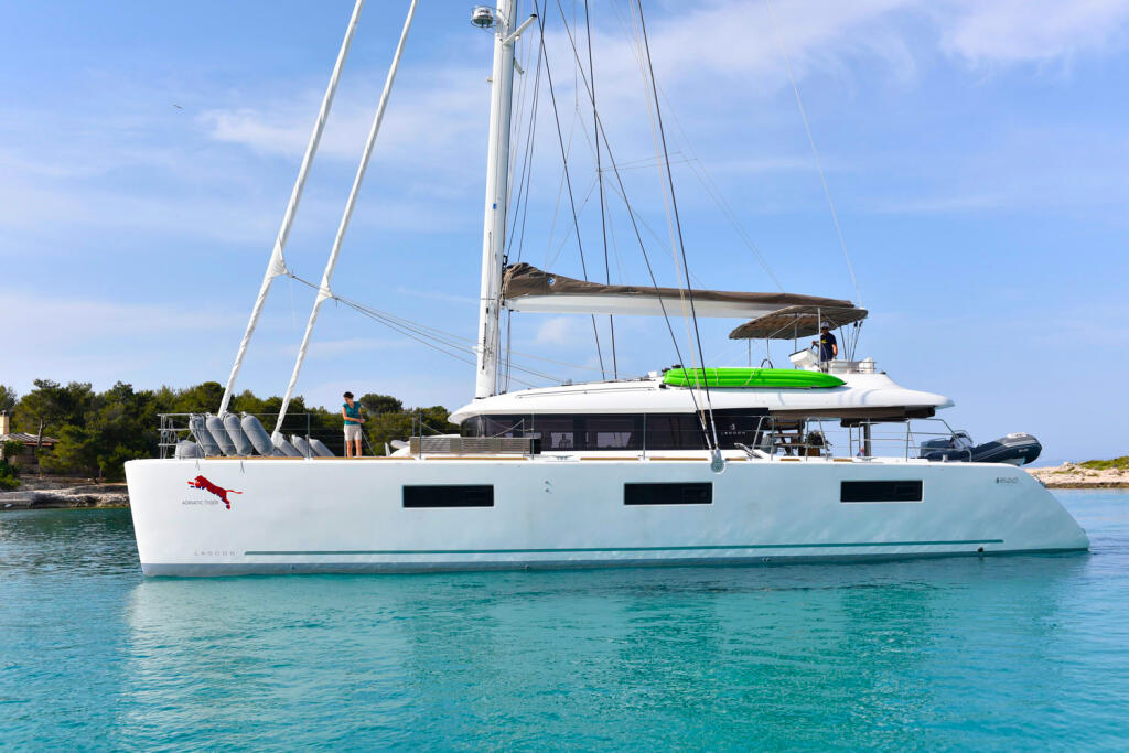 Catamaran 