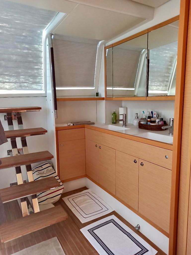 Catamaran 