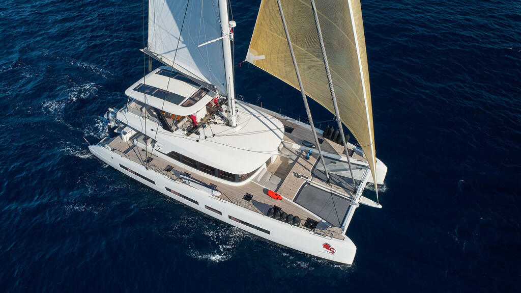 Catamaran 