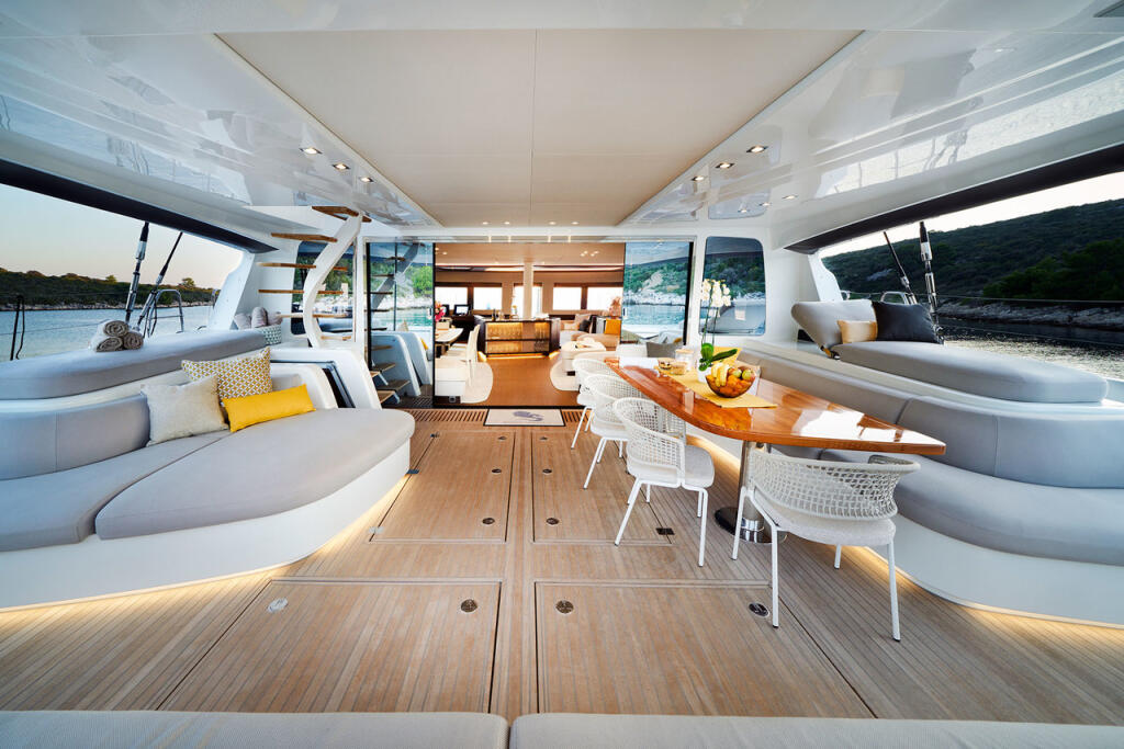 Catamaran 