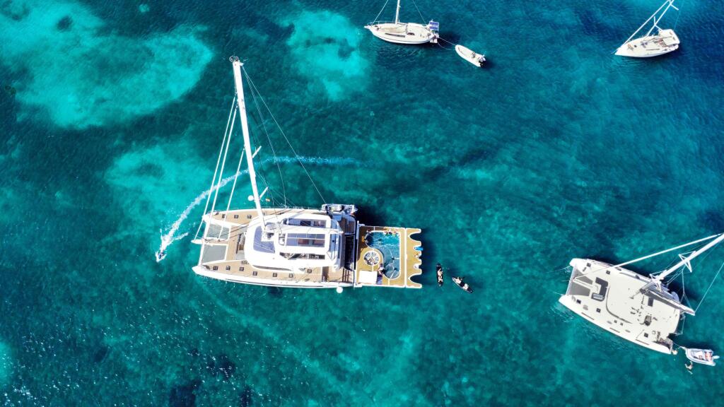 Catamaran 