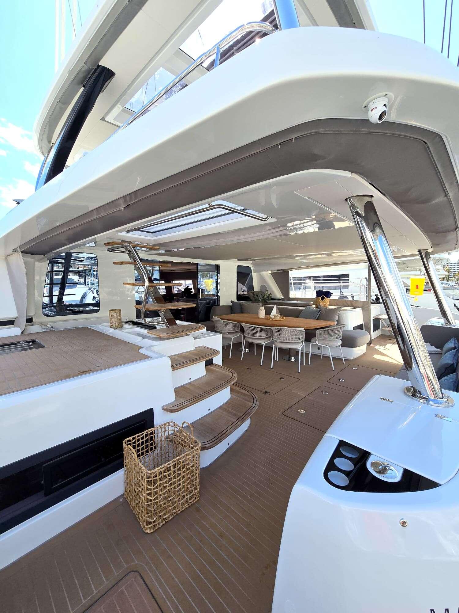 Catamaran 