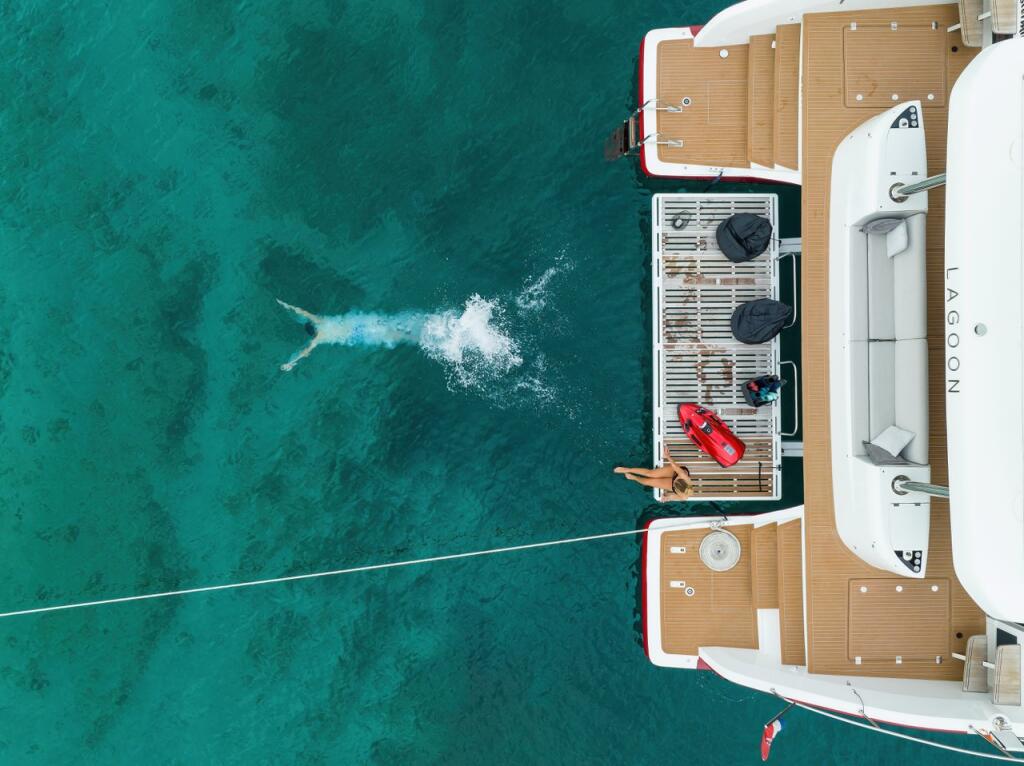Power catamaran 