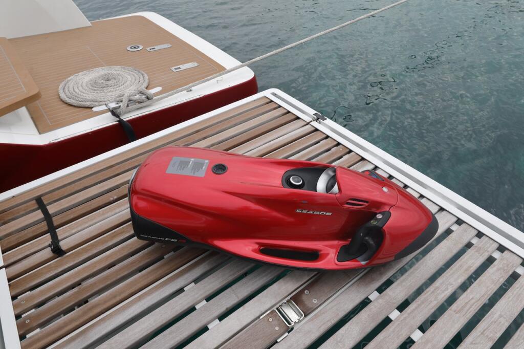 Power catamaran 