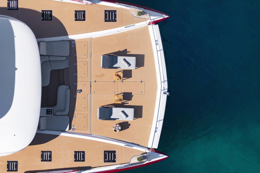 Power catamaran 