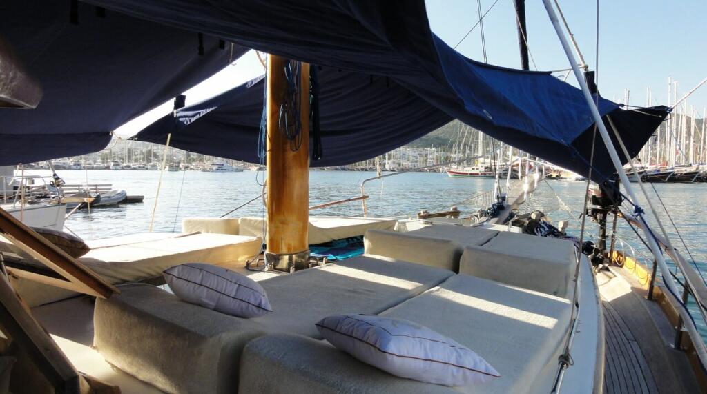 Gulet & Motorsailer 