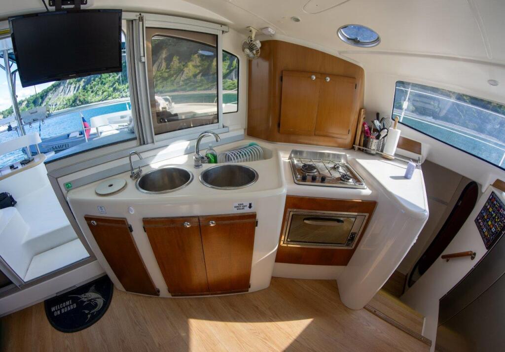 Catamaran 