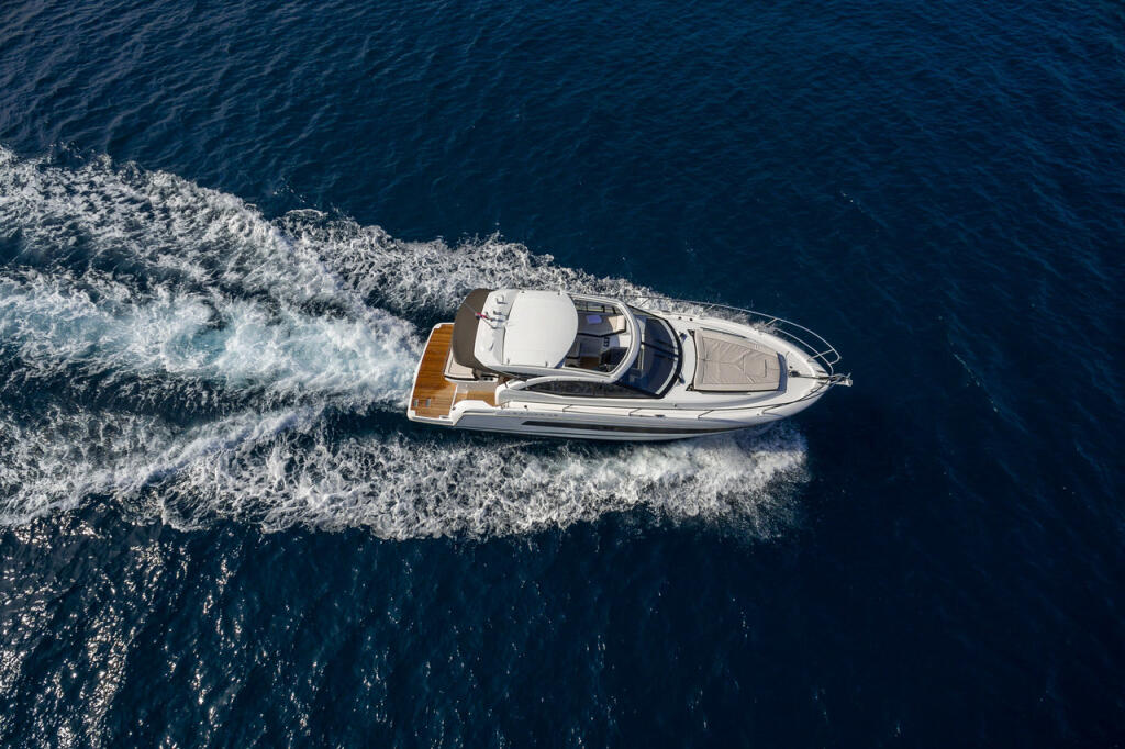Motoryacht 