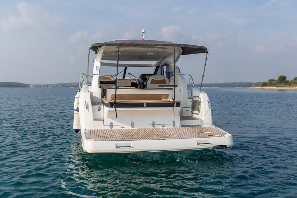 Motoryacht 