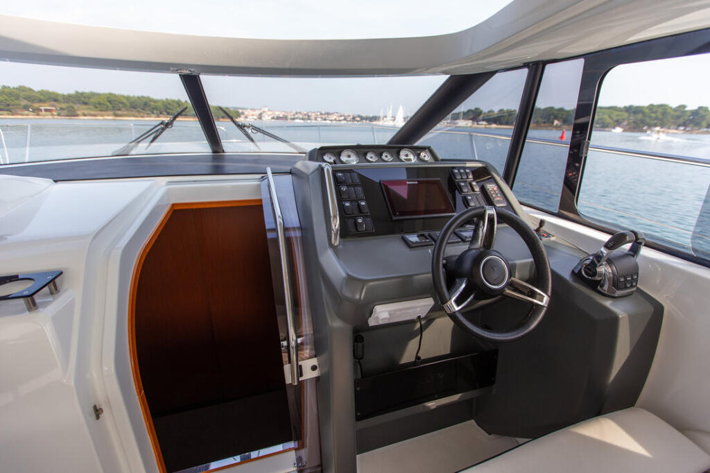 Motoryacht 