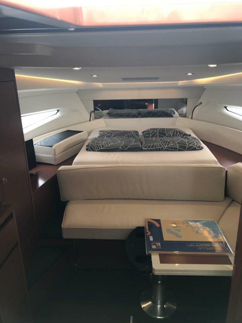Motoryacht 