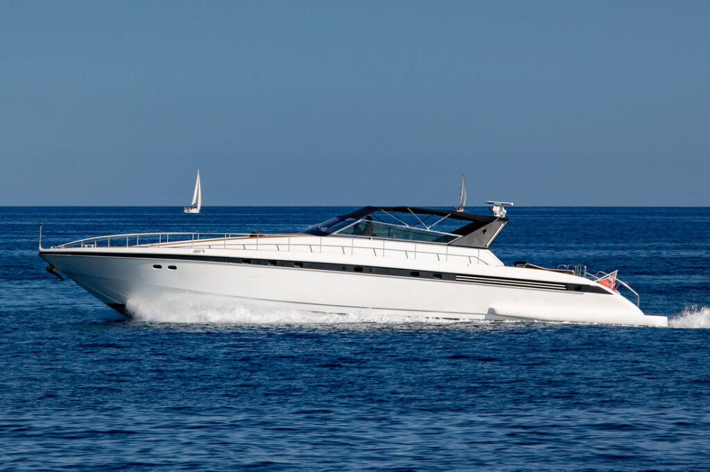 Luxury motor yacht 